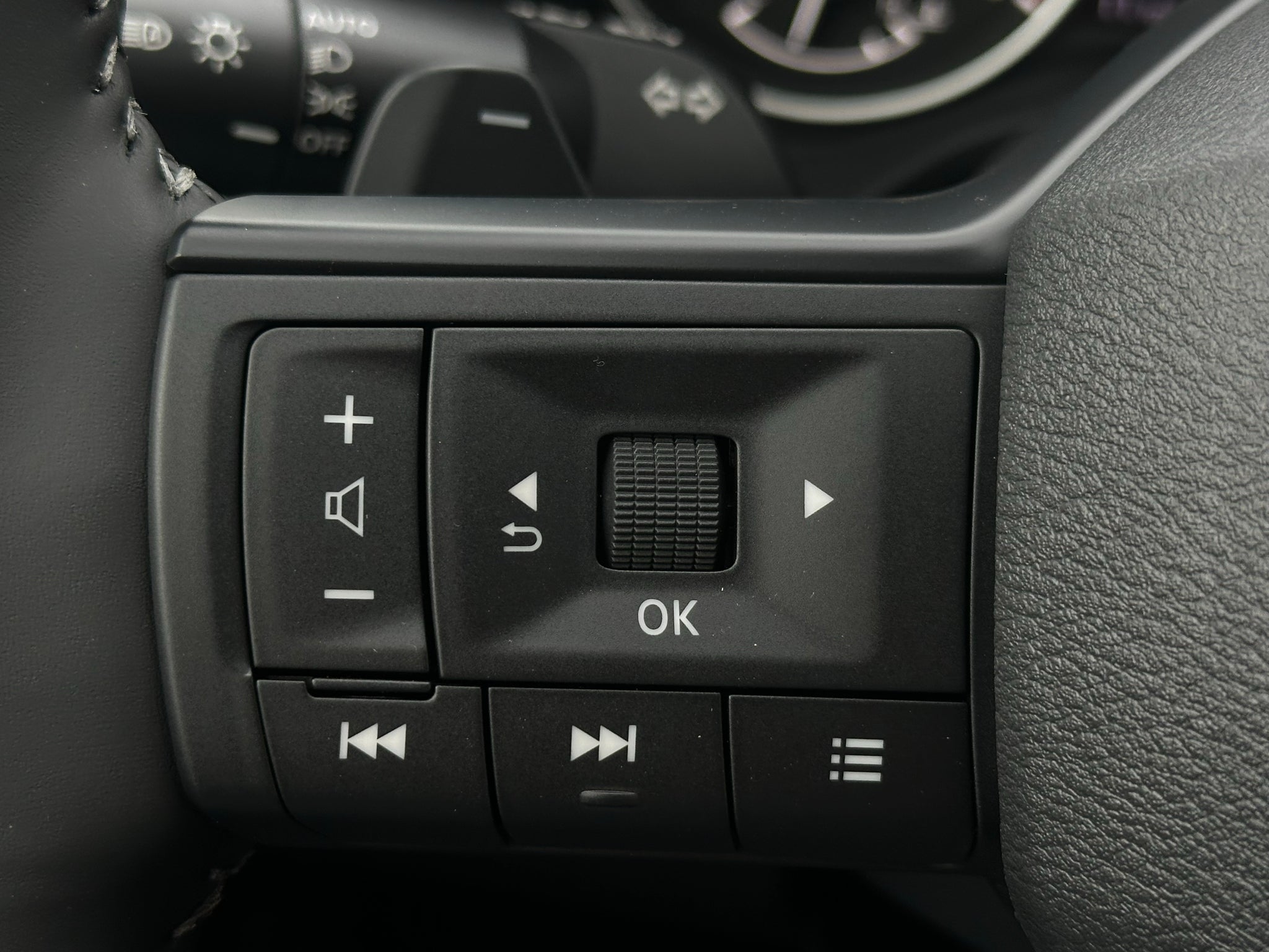 2027 Nissan Rogue Dark Armor™