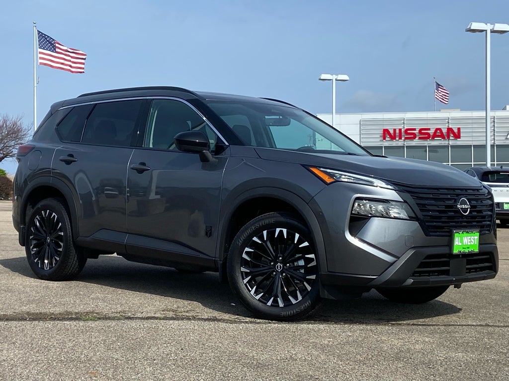 2026 Nissan Rogue Dark Armor™