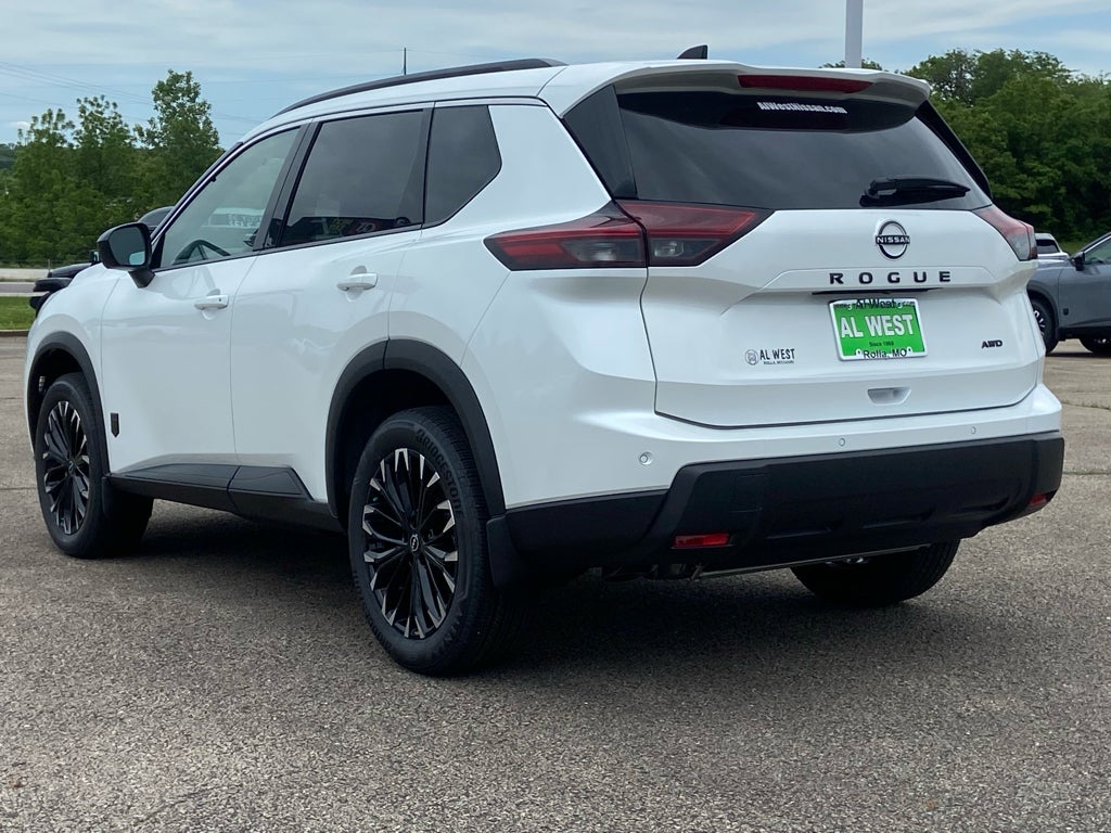 2026 Nissan Rogue Dark Armor™