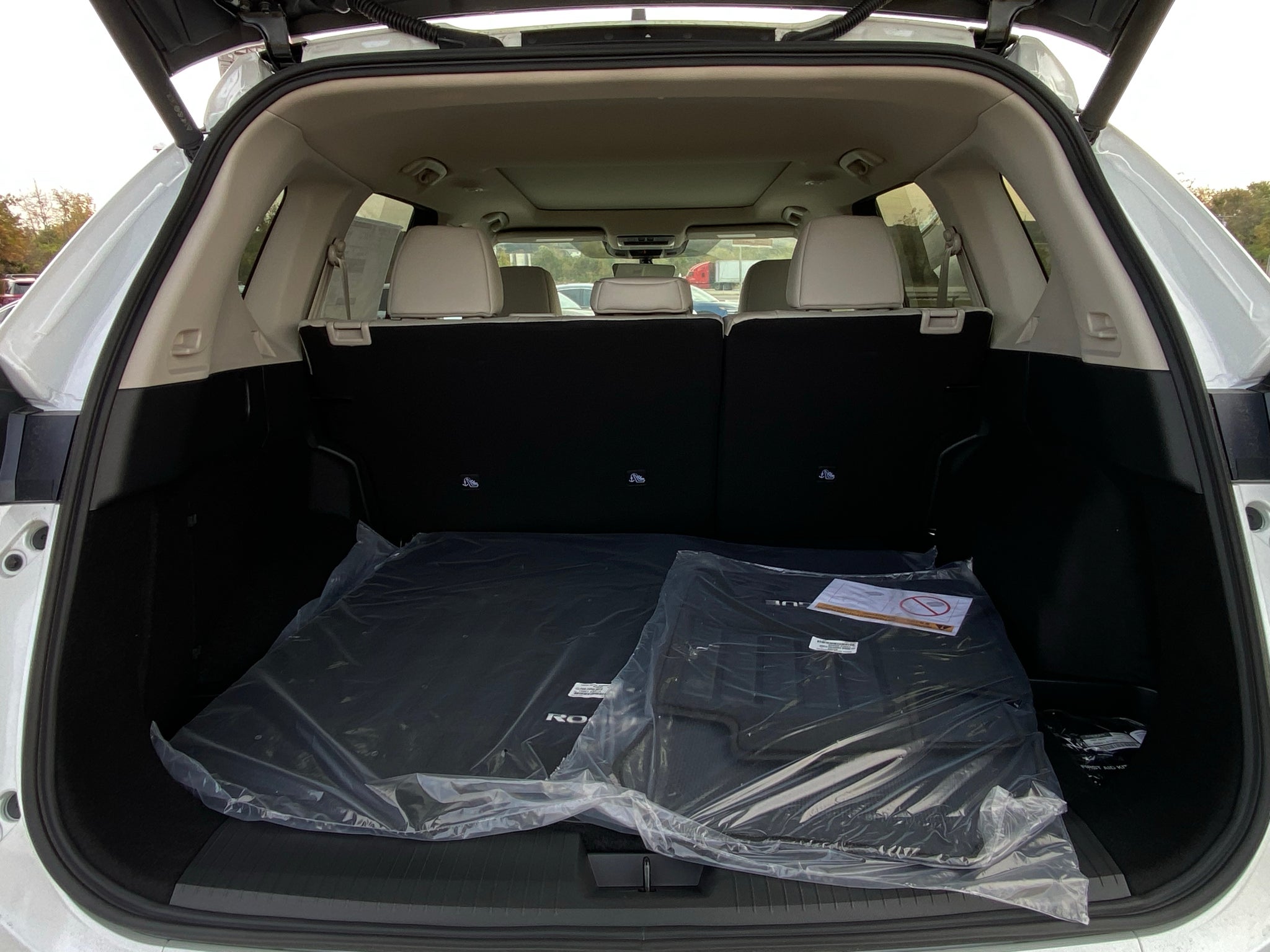 2026 Nissan Rogue Dark Armor™