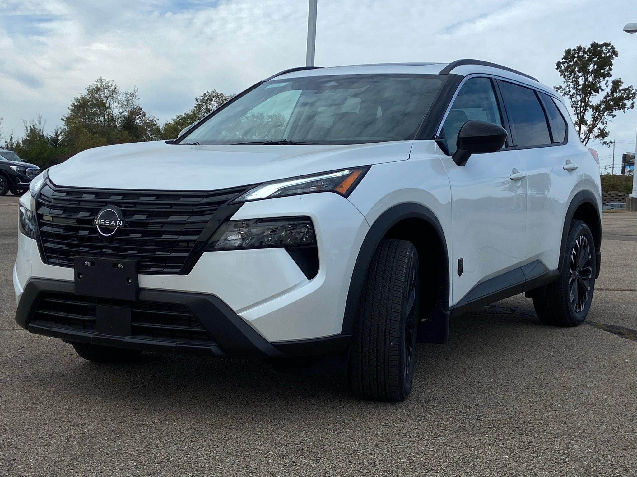 2026 Nissan Rogue Dark Armor™