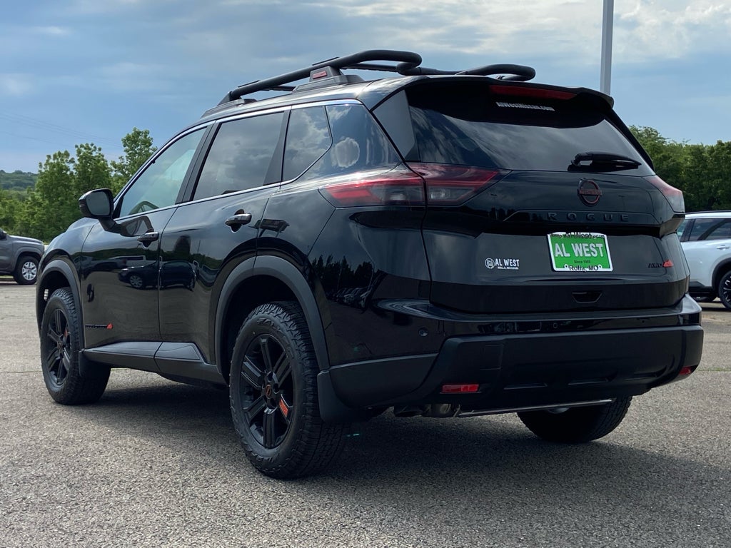 2026 Nissan Rogue Rock Creek®