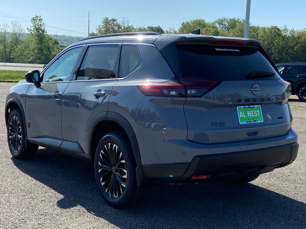 2026 Nissan Rogue Dark Armor™