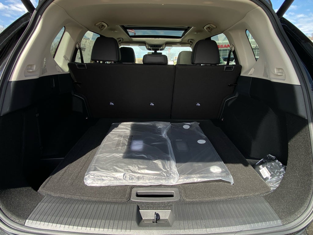 2026 Nissan Rogue Dark Armor™