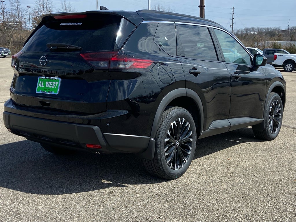 2026 Nissan Rogue Dark Armor™