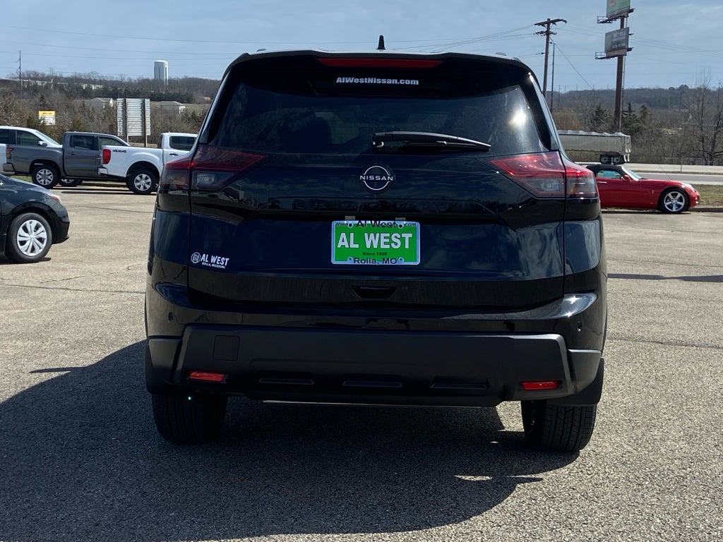 2026 Nissan Rogue Dark Armor™