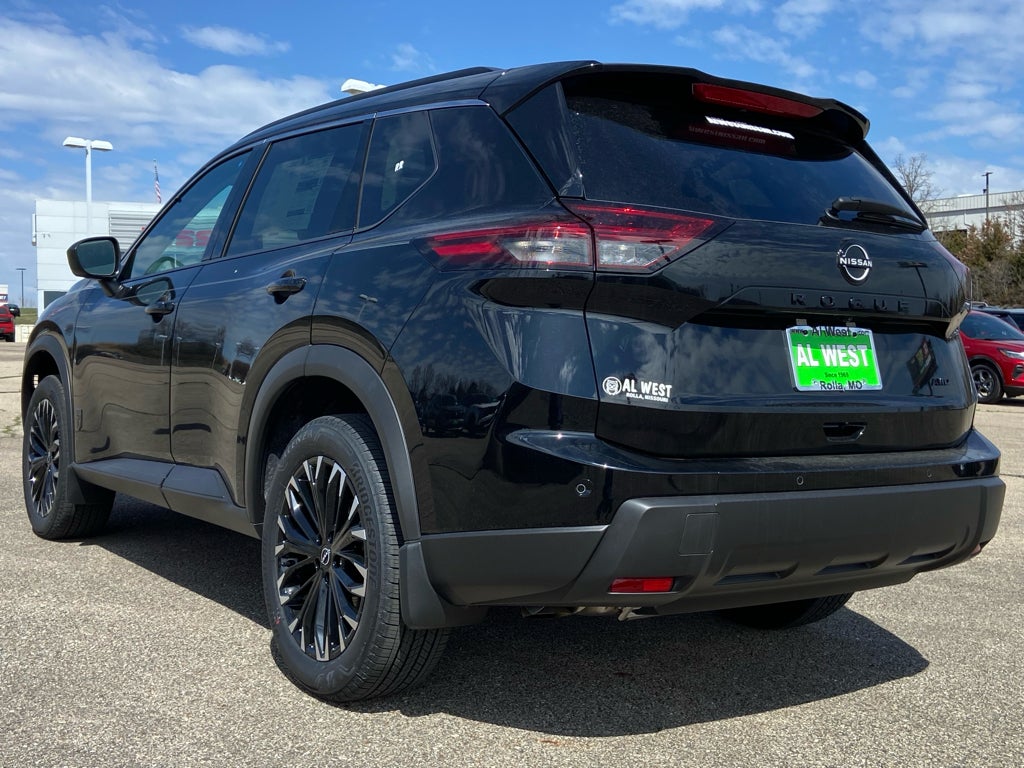 2026 Nissan Rogue Dark Armor™