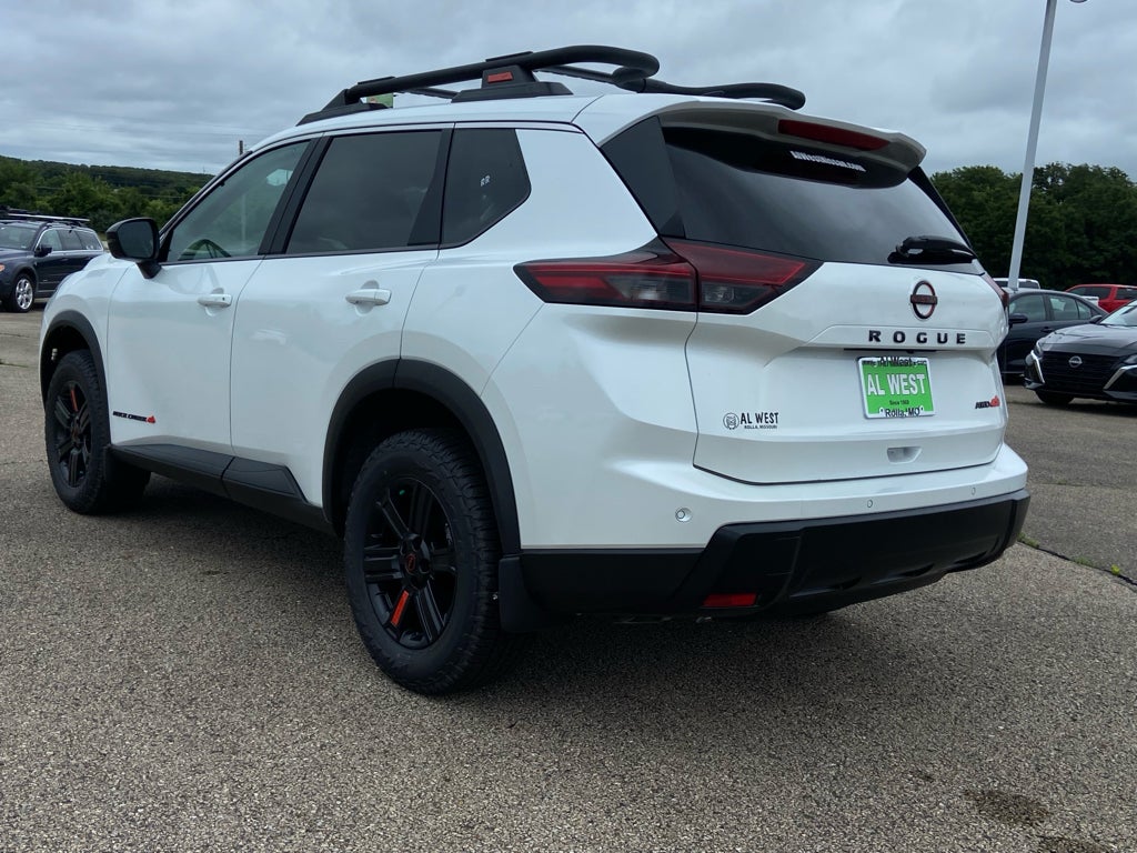 2026 Nissan Rogue Rock Creek®