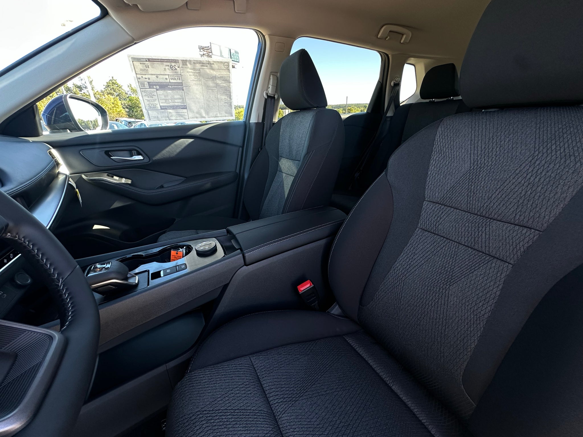 2027 Nissan Rogue SV