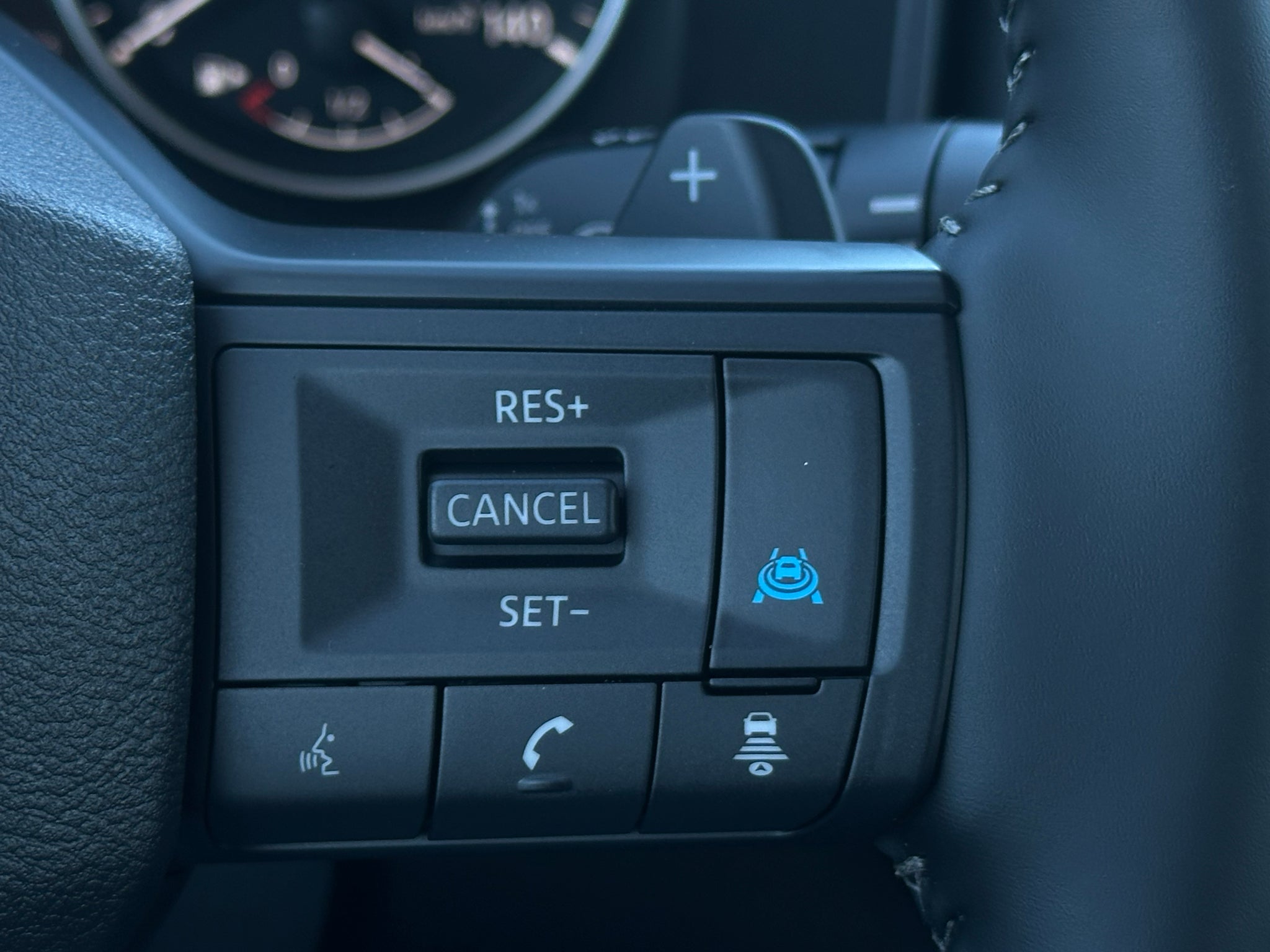 2027 Nissan Rogue SV