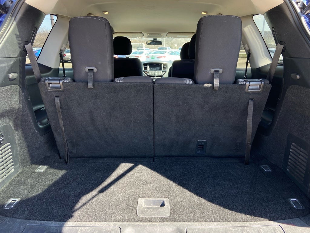 2020 Nissan Pathfinder S