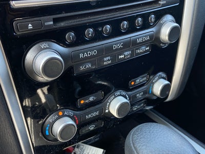 2020 Nissan Pathfinder S