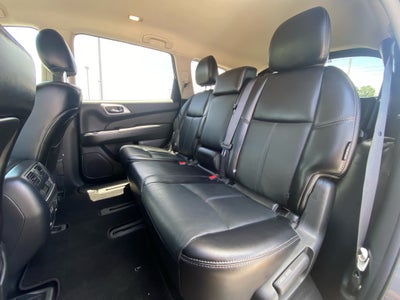 2020 Nissan Pathfinder SL