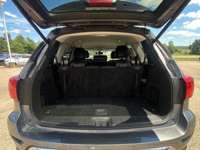 2020 Nissan Pathfinder SL