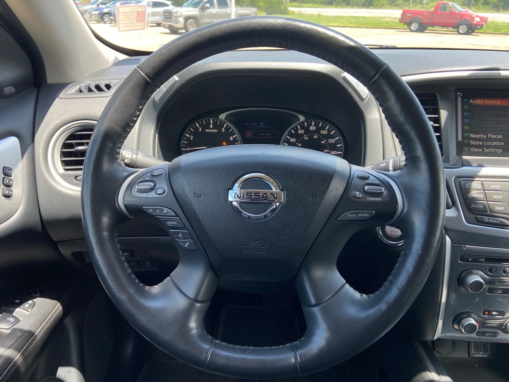 2020 Nissan Pathfinder SL
