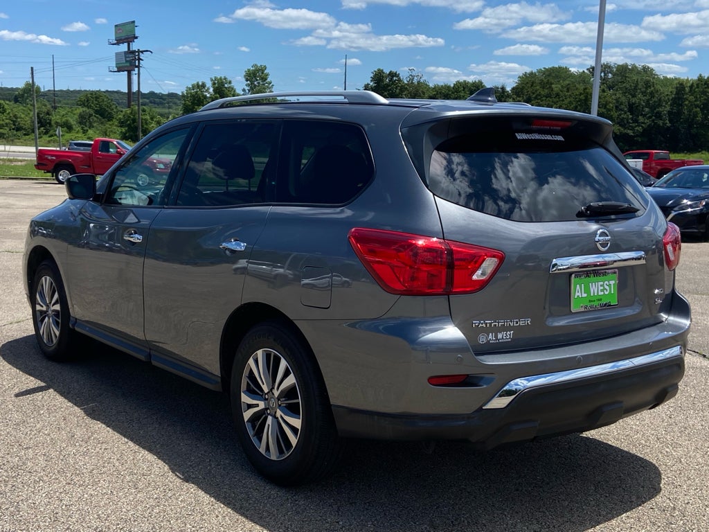 2020 Nissan Pathfinder SL