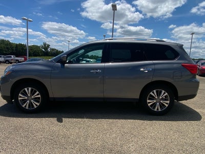 2020 Nissan Pathfinder SL