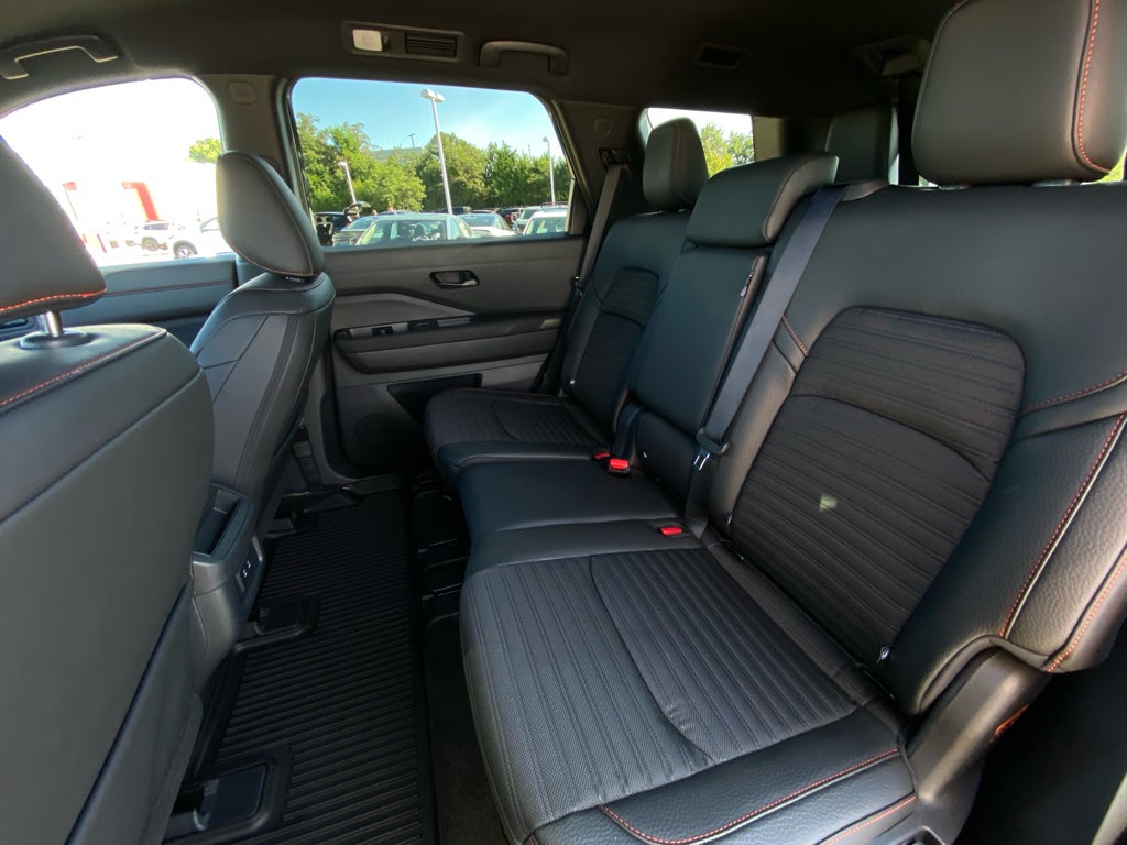 2026 Nissan Pathfinder Rock Creek®