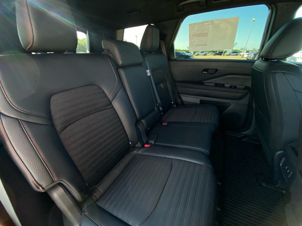2026 Nissan Pathfinder Rock Creek®
