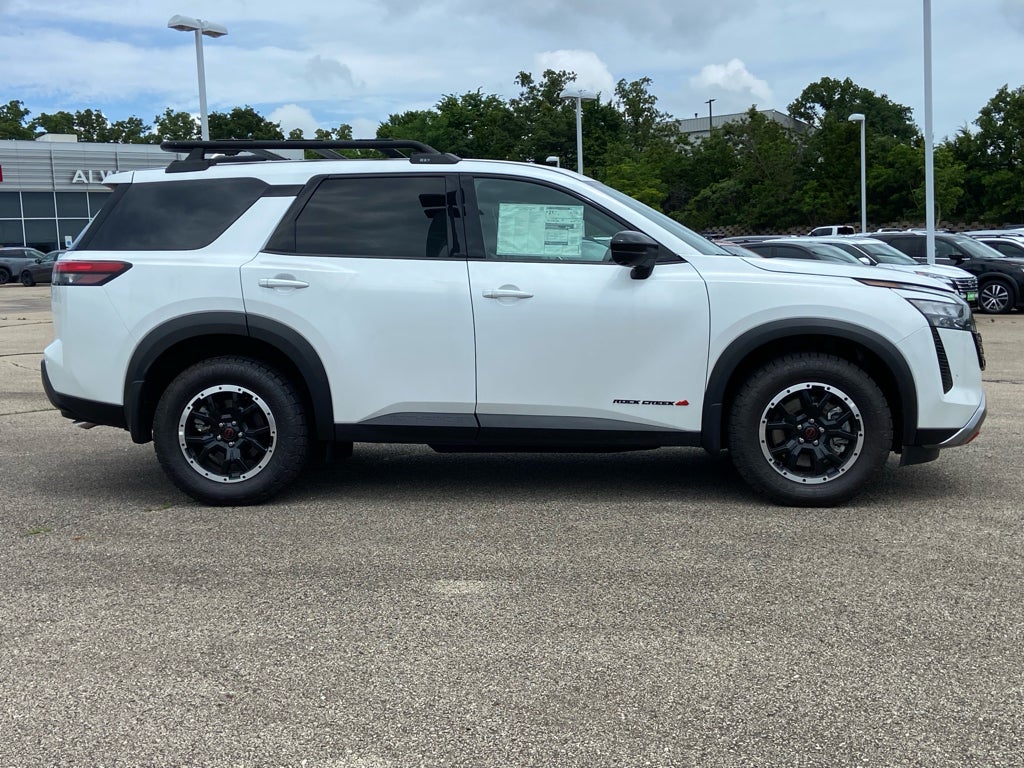 2026 Nissan Pathfinder Rock Creek®
