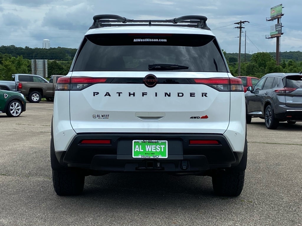 2026 Nissan Pathfinder Rock Creek®