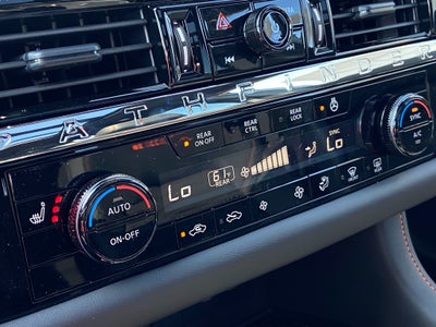 2026 Nissan Pathfinder Rock Creek®