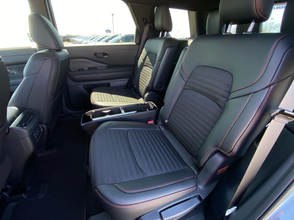 2026 Nissan Pathfinder Rock Creek®