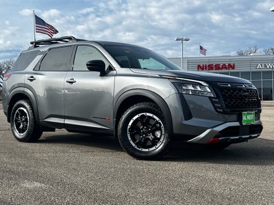 2026 Nissan Pathfinder Rock Creek®