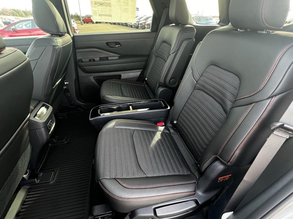 2026 Nissan Pathfinder Rock Creek®