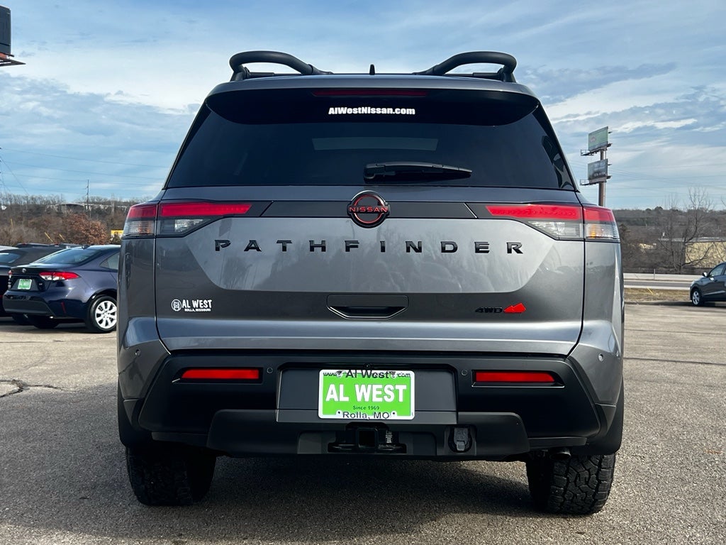2026 Nissan Pathfinder Rock Creek®