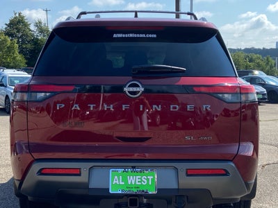 2026 Nissan Pathfinder SL