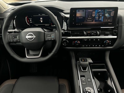 2026 Nissan Pathfinder Platinum