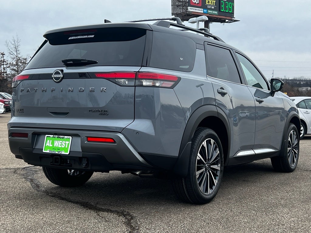 2026 Nissan Pathfinder Platinum