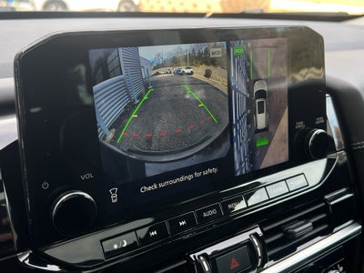 2023 Nissan Pathfinder Platinum