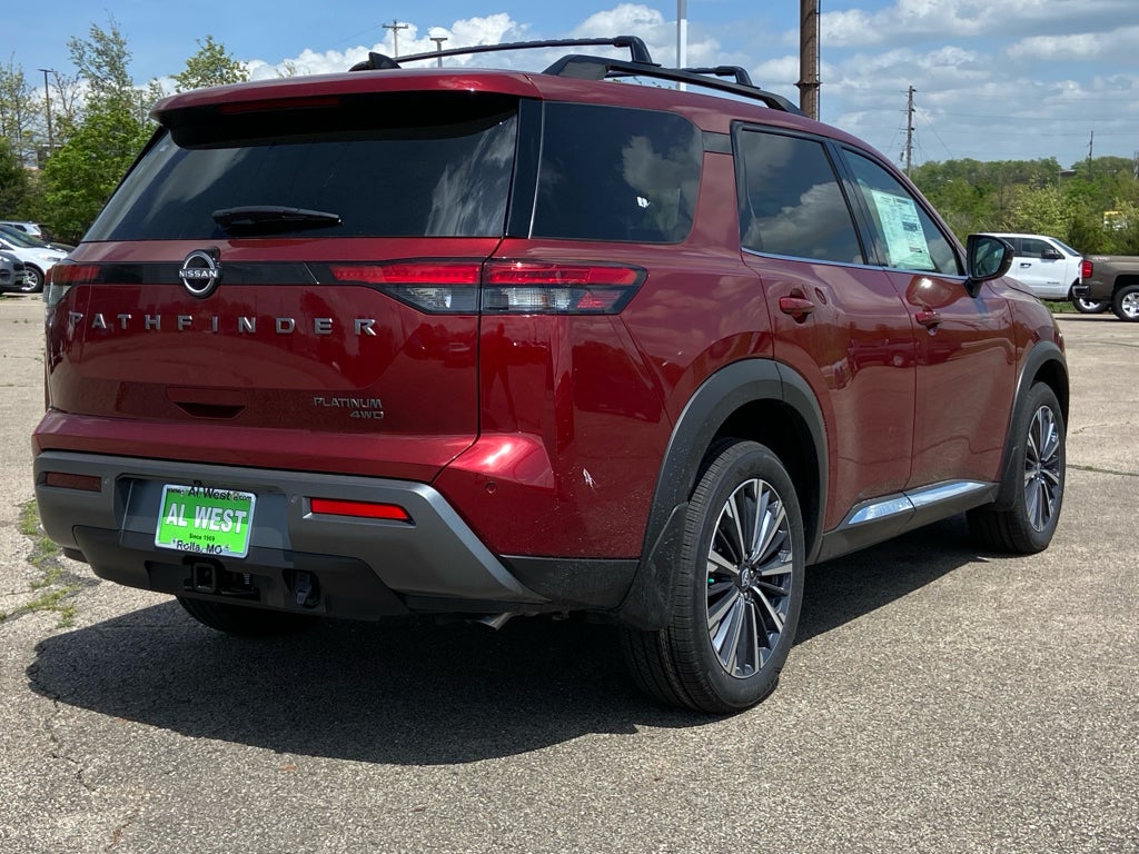 2026 Nissan Pathfinder Platinum