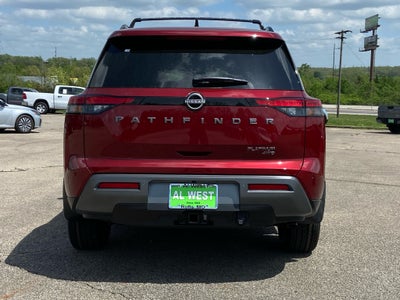 2026 Nissan Pathfinder Platinum
