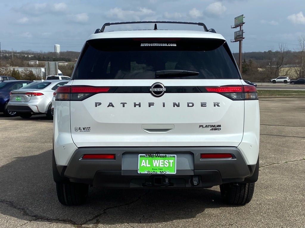 2026 Nissan Pathfinder Platinum