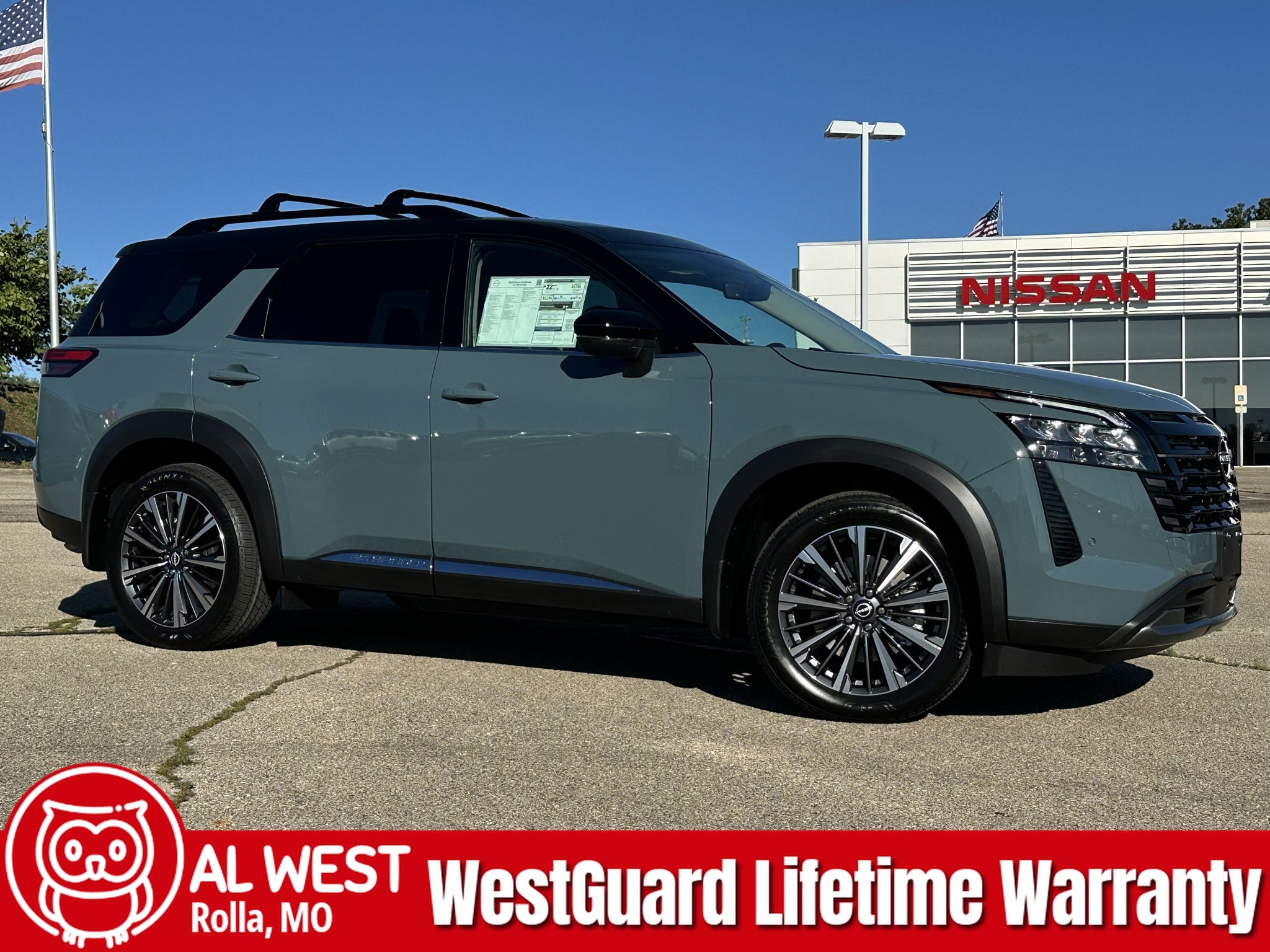 2026 Nissan Pathfinder Platinum