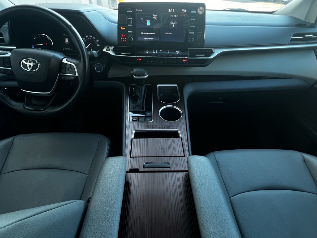 2024 Toyota Sienna XLE