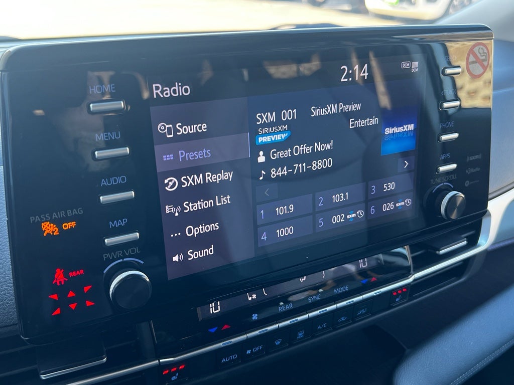 2024 Toyota Sienna XLE