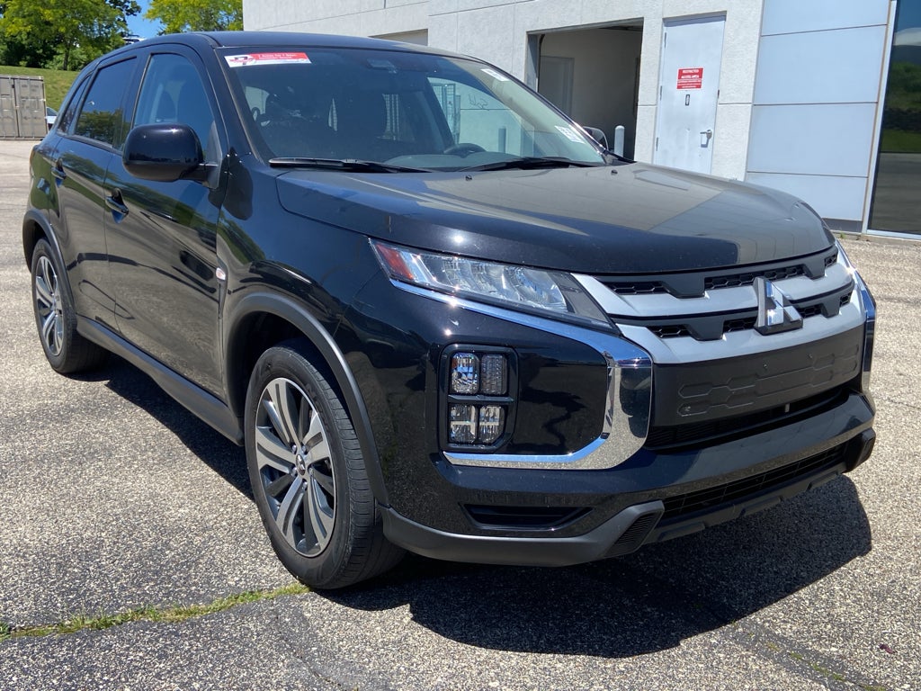 2024 Mitsubishi Outlander Sport 2.0 ES AWC CVT's photo