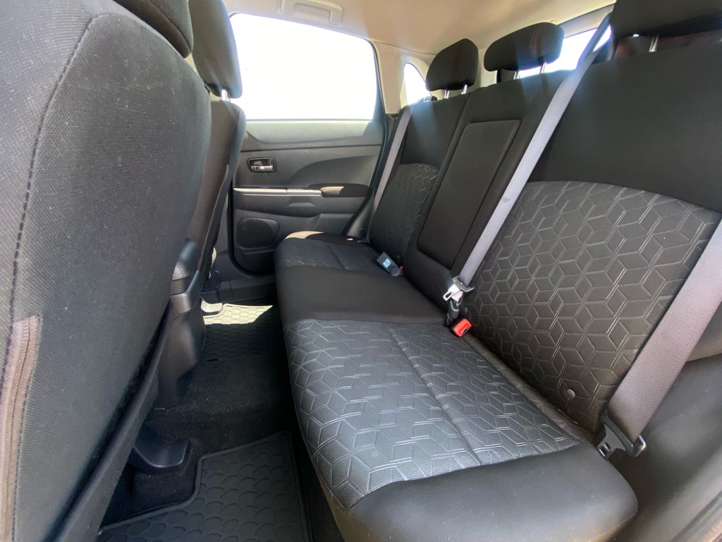 2024 Mitsubishi Outlander Sport ES