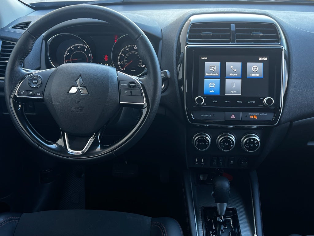 2024 Mitsubishi Outlander Sport Base