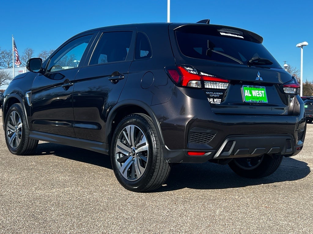 2024 Mitsubishi Outlander Sport Base