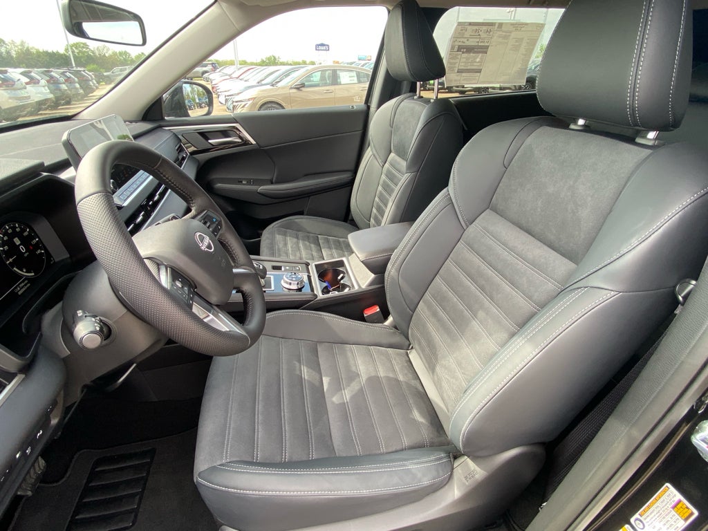 2026 Nissan ROGUE PHEV SL