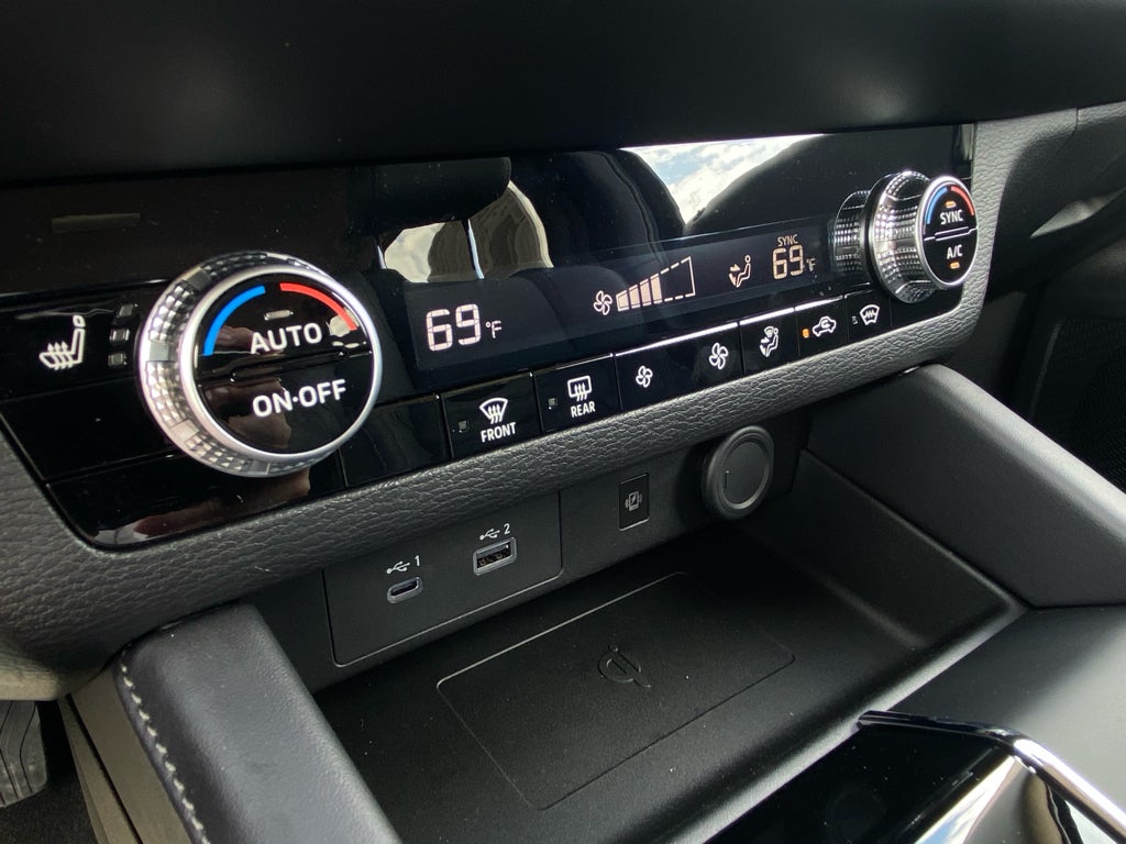 2026 Nissan ROGUE PHEV SL