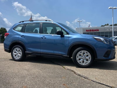2023 Subaru Forester Base