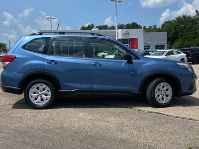 2023 Subaru Forester Base