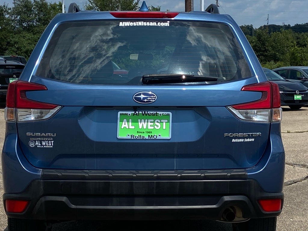 2023 Subaru Forester Base