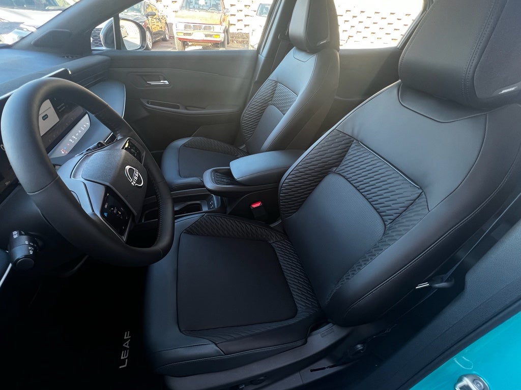 2026 Nissan LEAF Platinum+